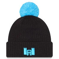 Bonnet tricoté à revers et pompon Charlotte FC 2025 Jersey Hook pour homme New Era noir