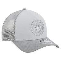 Casquette camionneur ajustable 9FORTY A-Frame grise Charlotte FC pour homme New Era