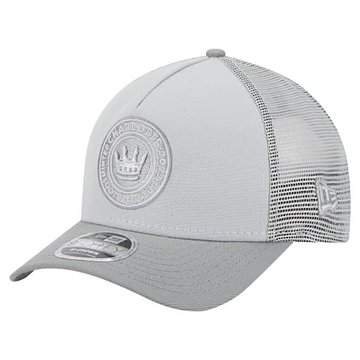 Casquette camionneur ajustable 9FORTY A-Frame grise Charlotte FC pour homme New Era