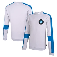 Sweat-shirt blanc Stadium Essentials Charlotte FC Half Time pour hommes