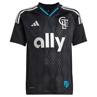 Youth adidas Wilfried Zaha Black Charlotte FC 2025 Fortress Kit Replica Player Jersey