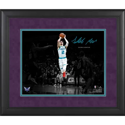 Framed Gordon Hayward Charlotte Hornets Autographed 16 x 20 Teal Jersey Shooting Photograph