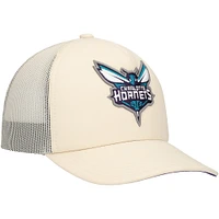 Casquette réglable crème Charlotte Hornets Trucker Mitchell & Ness pour hommes