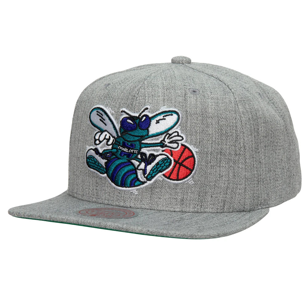 Casquette Snapback Charlotte Hornets Hardwood Classics 2.0 de Mitchell & Ness pour homme, gris chiné