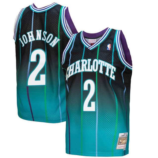 Maillot de joueur Mitchell & Ness Larry Johnson bleu sarcelle/noir Charlotte Hornets 1992/93 Hardwood Classics Fadeaway Swingman Player