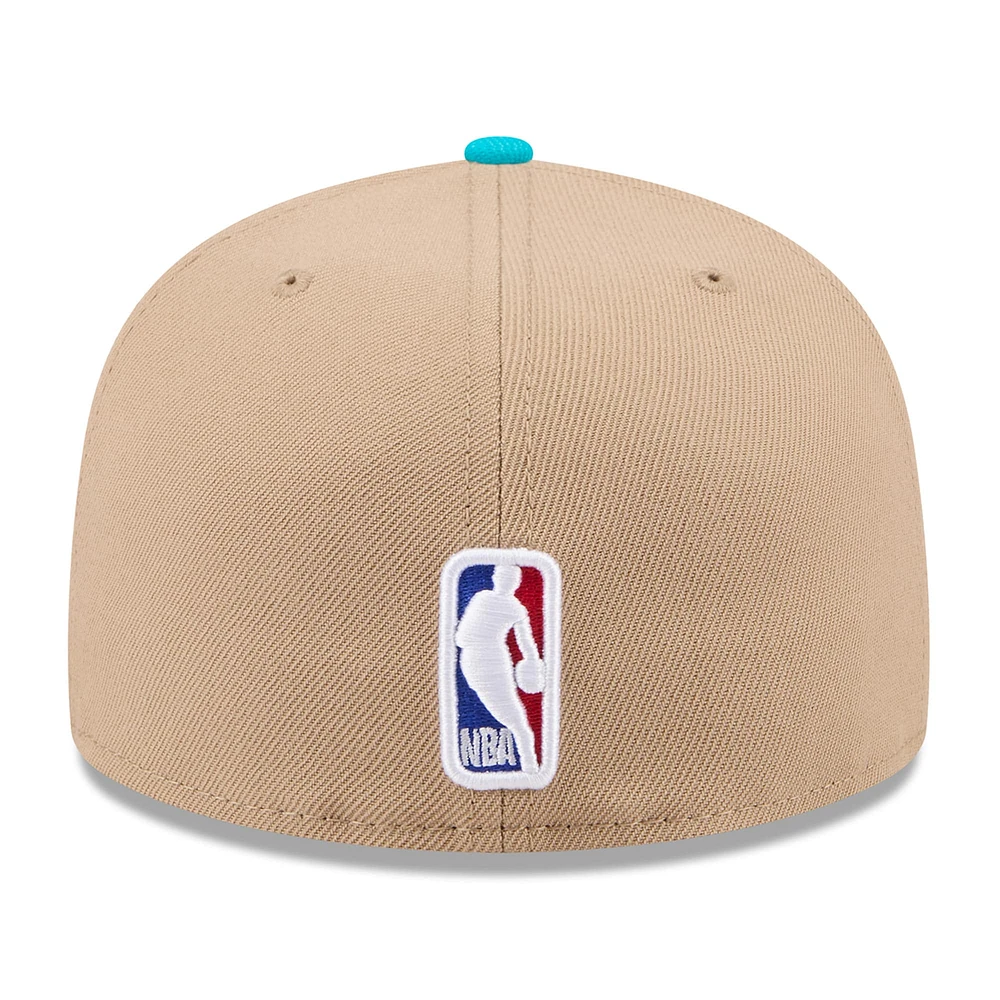 Casquette ajustée 59FIFTY Charlotte Hornets 2024 NBA Draft New Era pour hommes, beige/bleu sarcelle