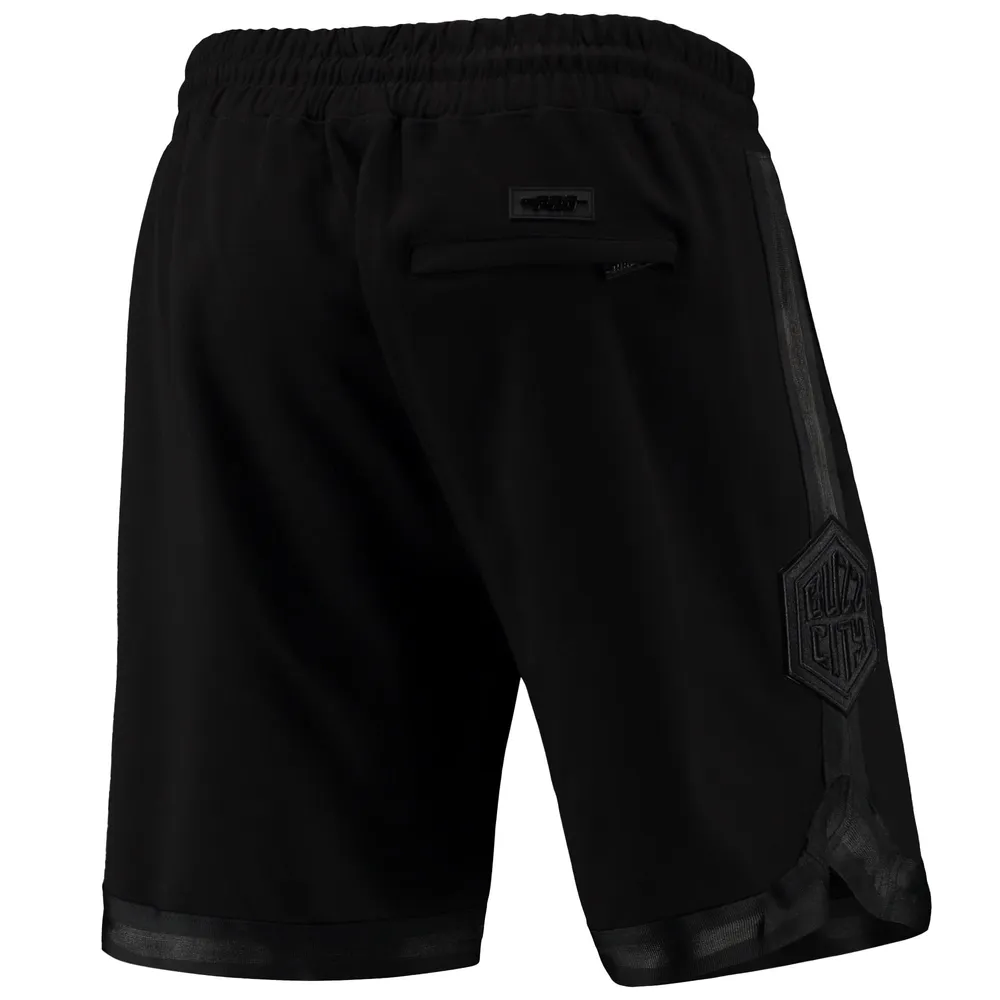 Short Pro Standard Charlotte Hornets Triple Black Gloss pour homme