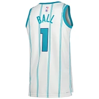 Unisexe Jordan Brand LaMelo Ball Blanc Charlotte Hornets Swingman Jersey - Édition Association