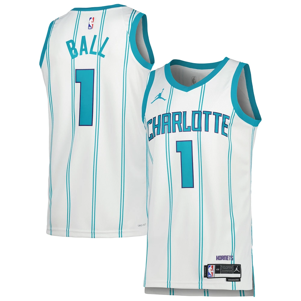 Unisexe Jordan Brand LaMelo Ball Blanc Charlotte Hornets Swingman Jersey - Édition Association