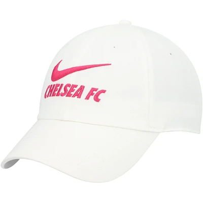 Casquette ajustable Nike Chelsea Campus blanche pour femme