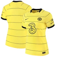 Women's Nike Yellow Chelsea 2021/22 Away Breathe Stadium Jersey