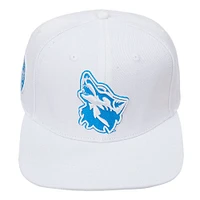 Casquette snapback en laine blanche Pro Standard pour homme avec mascotte des Cheyney Wolves