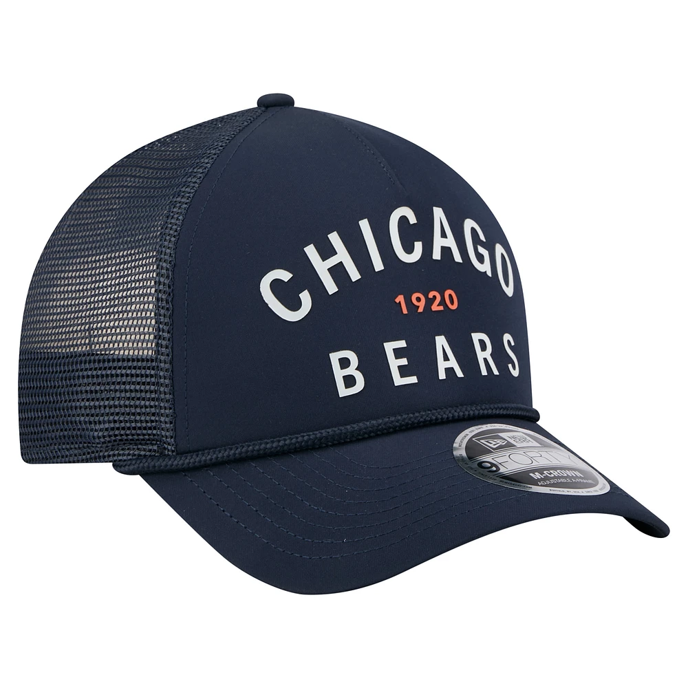Men's New Era  Navy Chicago Bears Active Minimalist M-Crown A-Frame 9FORTY Adjustable Hat