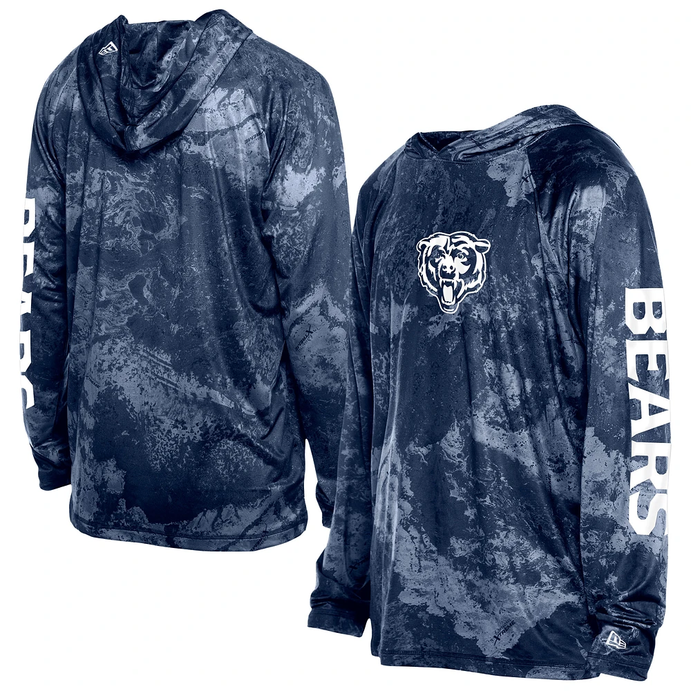Men's New Era Navy Chicago Bears RealTree Xtreme Camo Raglan Long Sleeve Hooded Top