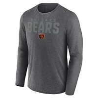 T-shirt à manches longues Fanatics Heather Charcoal Chicago Bears Blackout pour homme