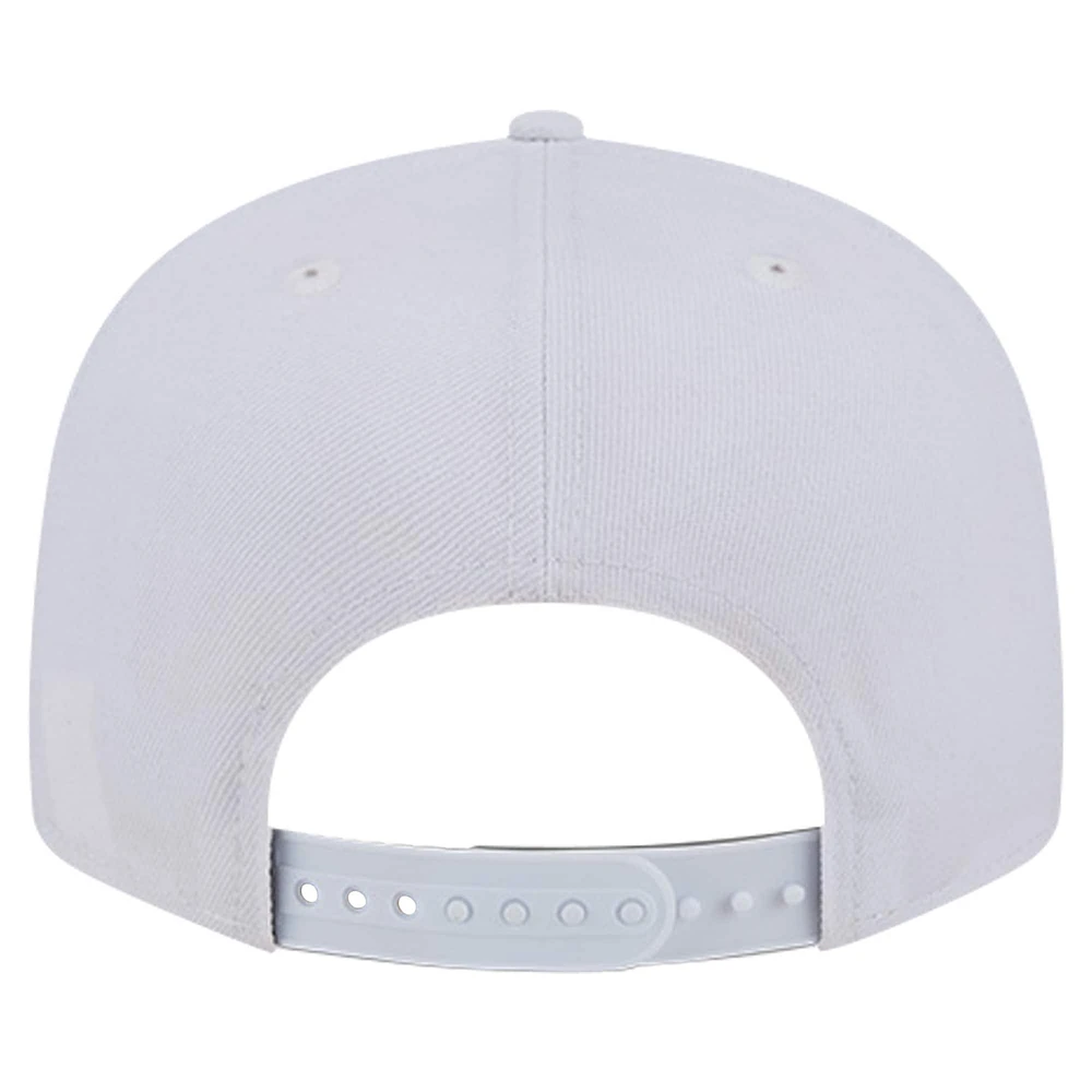 Men's New Era Chicago Bears Main White on White 9FIFTY Snapback Hat