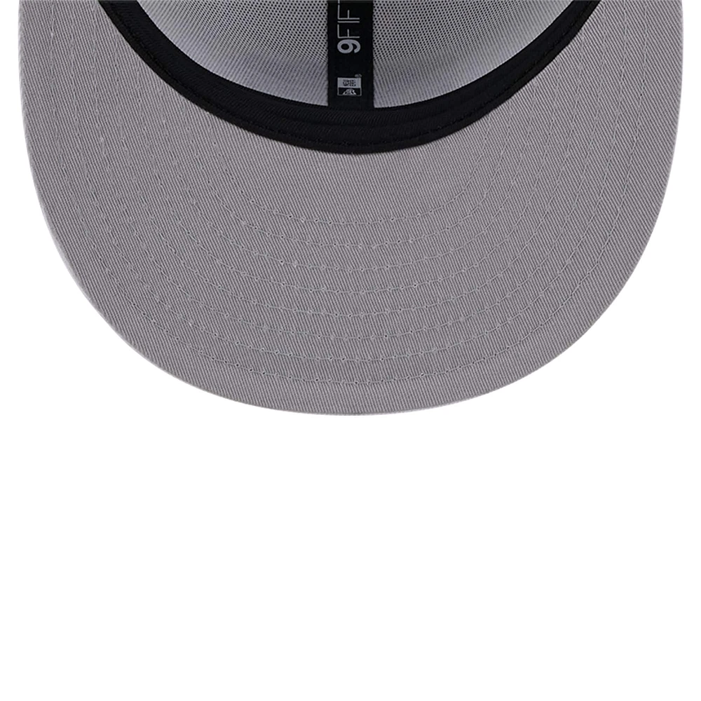 Men's New Era Chicago Bears Main White on White 9FIFTY Snapback Hat