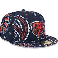 Casquette ajustée 59FIFTY Chicago Bears Paisley New Era pour hommes, bleu marine