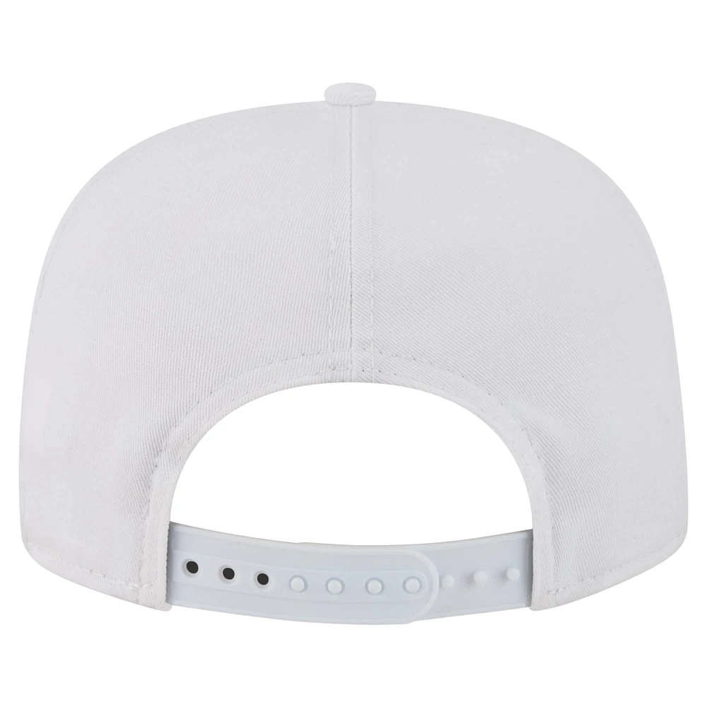 Men's New Era White Chicago Bears Collide Golfer Snapback Hat