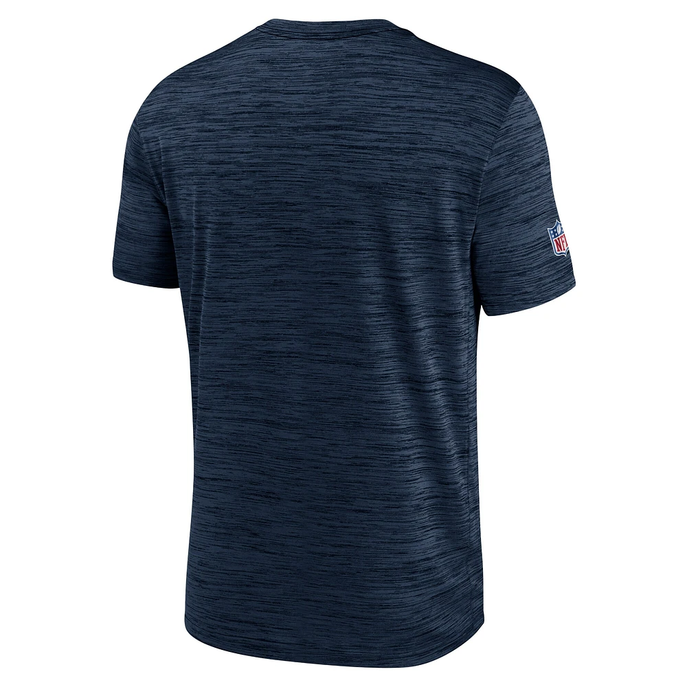 Men's Nike Navy Chicago Bears Sideline Velocity Athletic Stack Performance T-Shirt