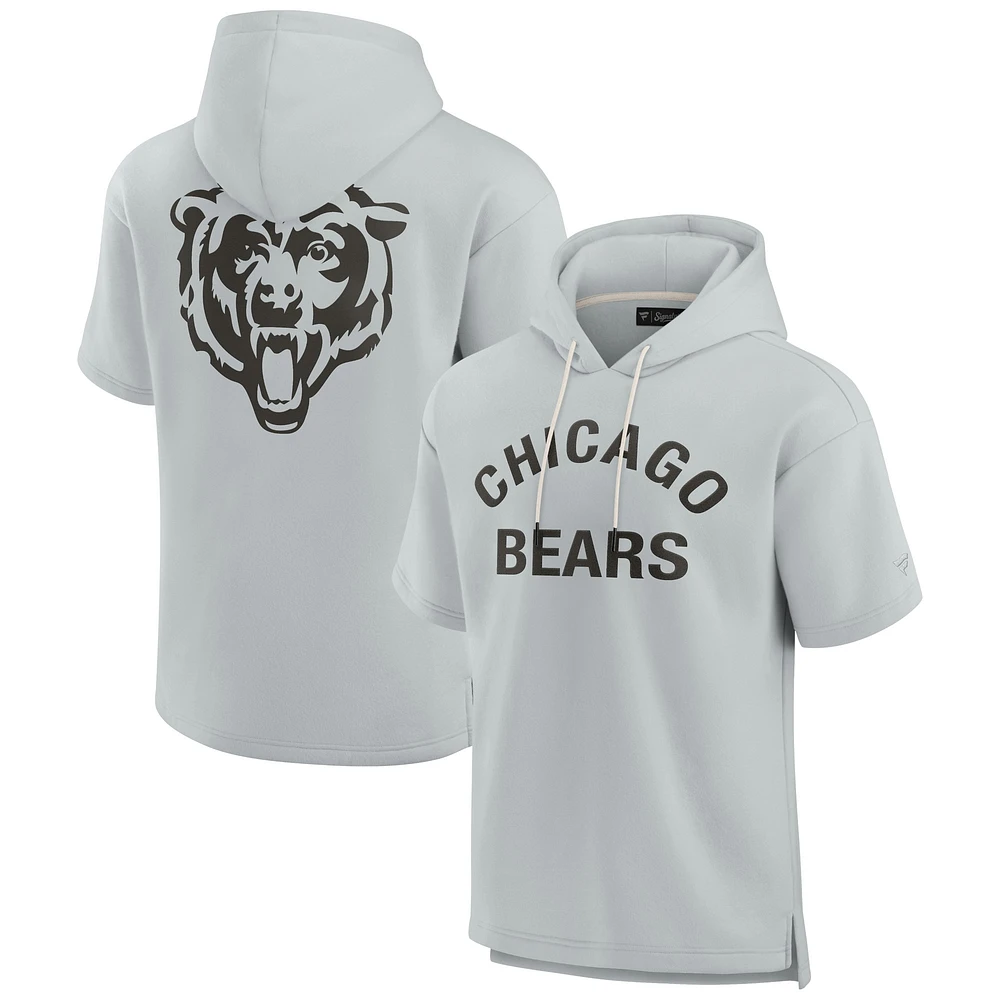 Sweat à capuche unisexe Fanatics Grey Chicago Bears Elements en polaire super douce manches courtes