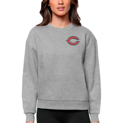 Chicago Bears Antigua Women's Victory Crewneck Pullover Sweatshirt