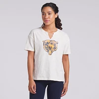 T-shirt boxy flammé Fanatics crème pour femme, motif Chicago Bears, Trick Play
