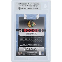 Carte de recrue authentifiée signée Alex DeBrincat Chicago Blackhawks 2017-18 Upper Deck Compendium Blue #877 Beckett Fanatics Witnessed