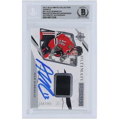 Alex DeBrincat Chicago Blackhawks dédicacés 2017-18 Upper Deck Ultimate Collection Maillots Black Relic #91 #/299 Beckett Fanatics ont été témoins authentifiés de la carte 10 Rookie