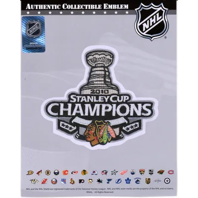 Patrick Kane Chicago Blackhawks Fanatics Authentic Unsigned 2010 Stanley  Cup Champions Raising Cup Photograph