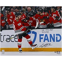 Photographie autographiée de Connor Bedard, Blackhawks de Chicago, 16" x 20" pour célébrer son premier but dans la LNH, avec l'inscription « 1er but dans la LNH 11» - Édition limitée à 10 exemplaires