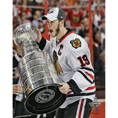 Jonathan Toews Chicago Blackhawks Unsigned Stanley Cup Champions Raising Photograph