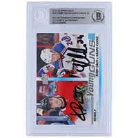 Carte de recrue authentifiée dédicacée 2019-20 Upper Deck Young Guns #500 de Kirby Dach des Chicago Blackhawks et Kaapo Kakko des New York Rangers par les fanatiques de Beckett