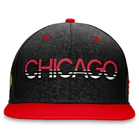 Men's Fanatics  Black/Red Chicago Blackhawks Authentic Pro Rink Two-Tone Snapback Hat