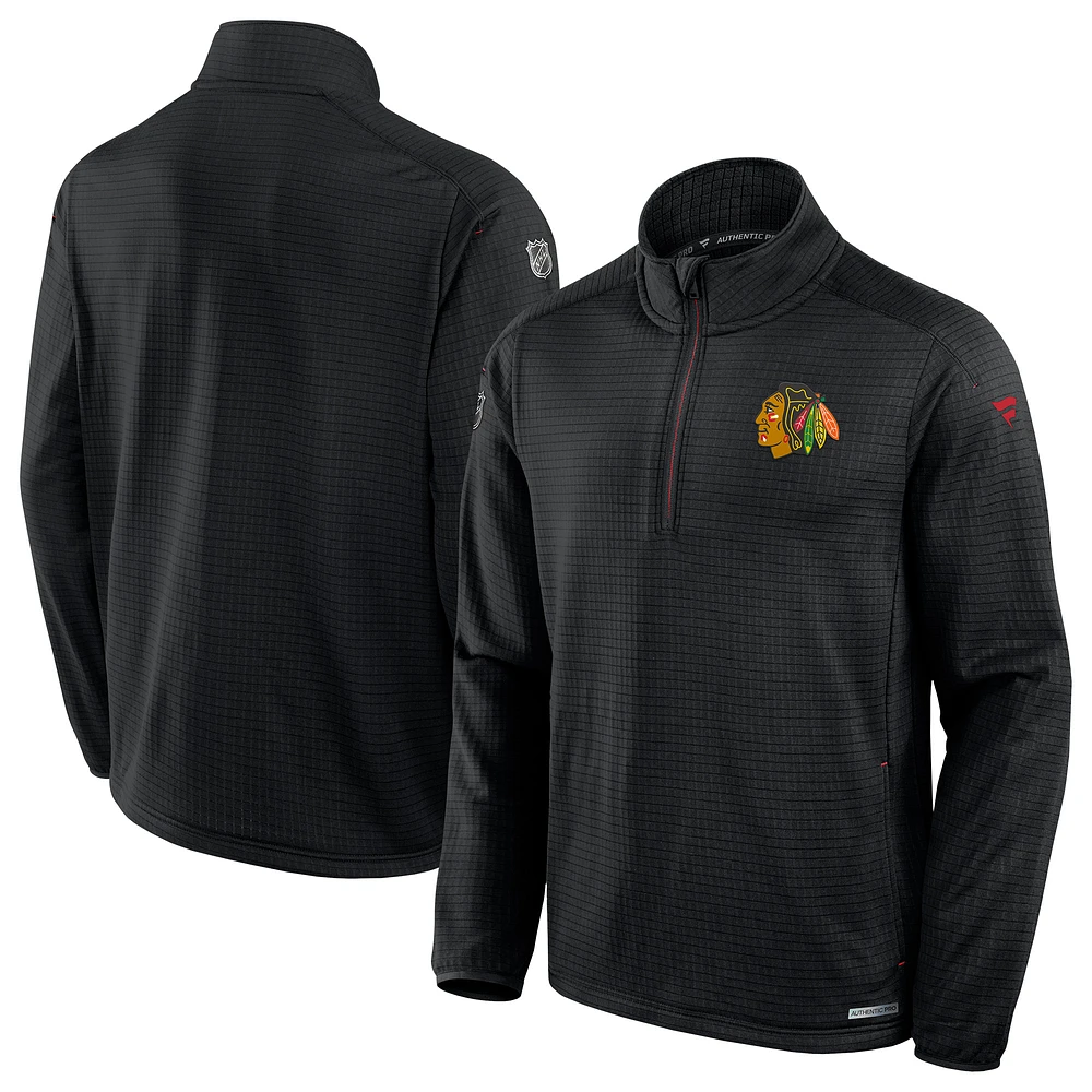 Sweat-shirt léger à fermeture éclair quart de tour Authentic Pro Rink des Blackhawks Chicago Fanatics pour hommes