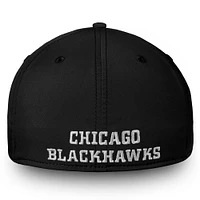 Casquette Fanatics noire Chicago Blackhawks Core Elevated Speed ​​Flex pour hommes