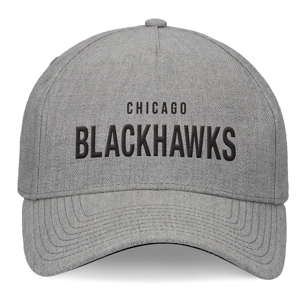 Casquette à bretelles en cuir avec cadre en A pour hommes Fanatics Heather Grey Chicago Blackhawks Elements