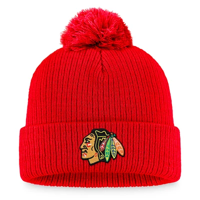 Bonnet en tricot à revers avec logo principal rouge des Blackhawks de Chicago de marque Fanatics pour hommes avec pompon