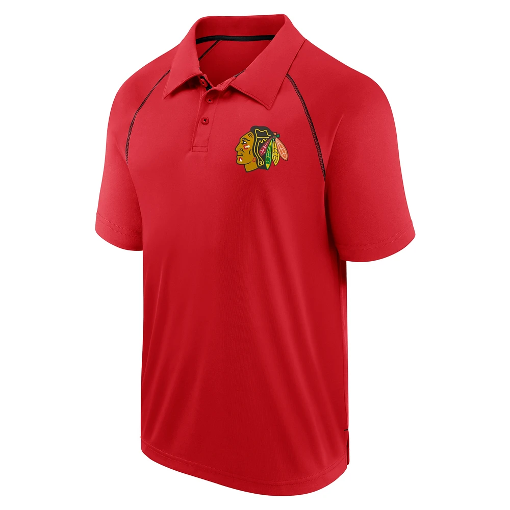 Polo rouge Fanatics Chicago Blackhawks Raglan Strong Alone pour hommes