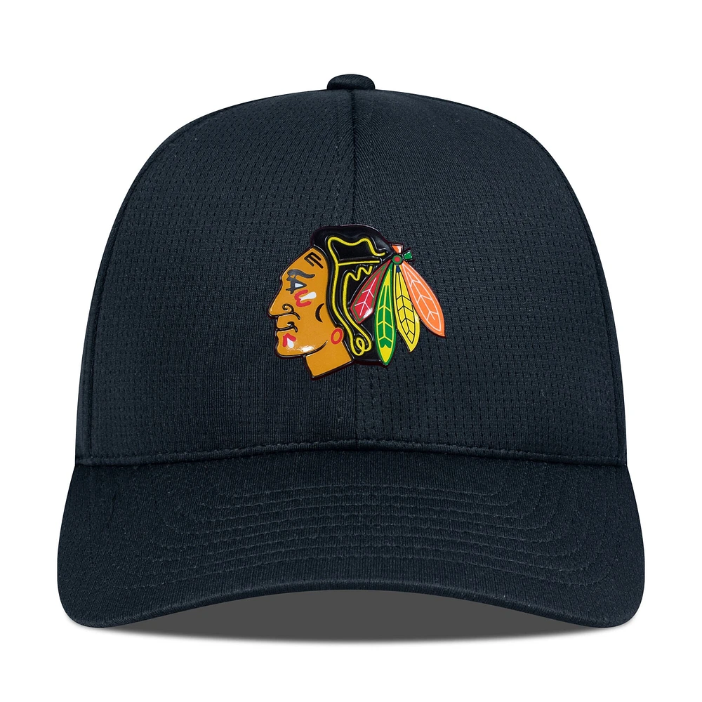 Casquette ajustable structurée Zephyr Insignia Core des Chicago Blackhawks pour homme Levelwear noire