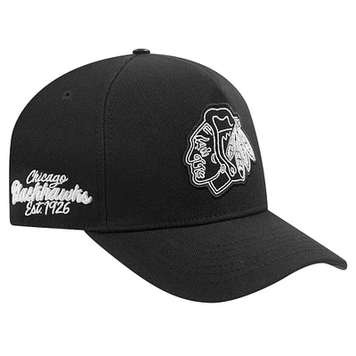 Men's Pro Standard Black Chicago Blackhawks Paint the City Pinch Front Snapback Hat