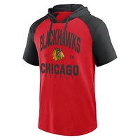 Men's  Red Chicago Blackhawks Prime Raglan Short Sleeve Pullover Hoodie