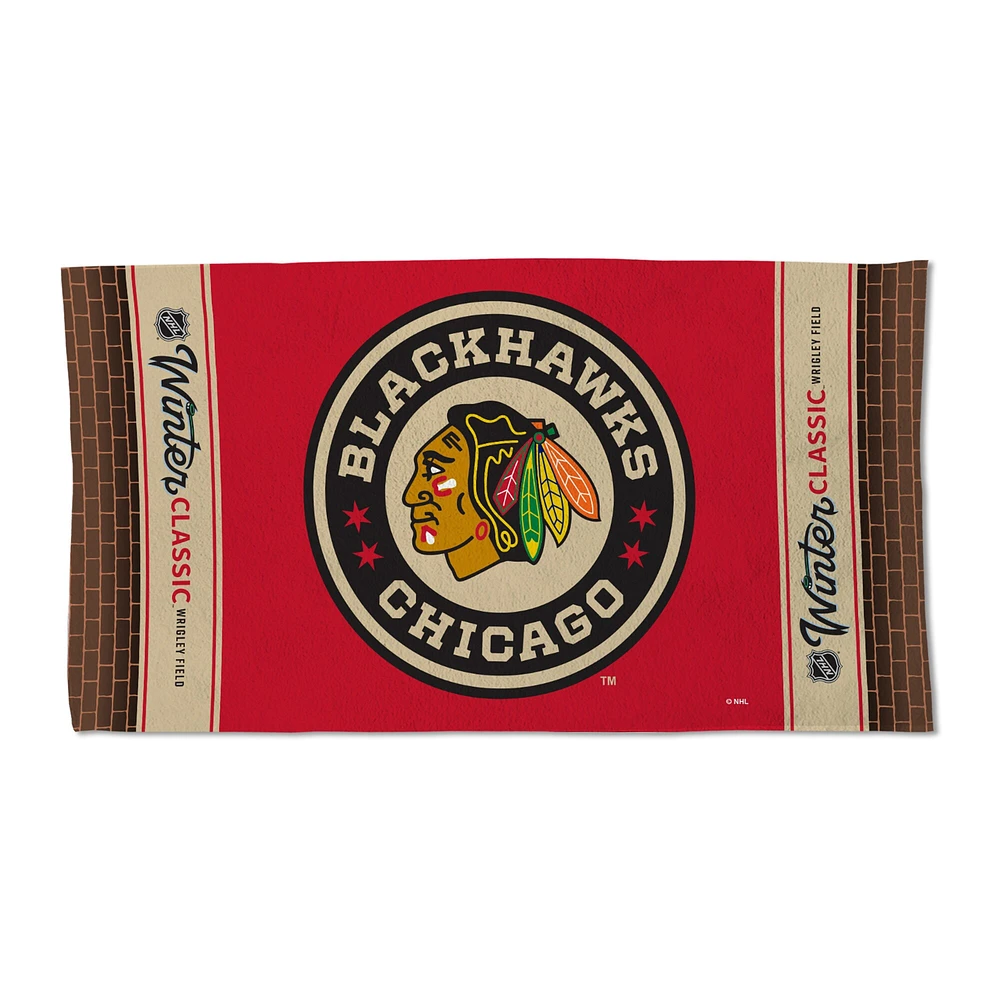 Serviette recto verso WinCraft Chicago Blackhawks 2025 NHL Winter Classic sur glace/vestiaires 22" x 42"