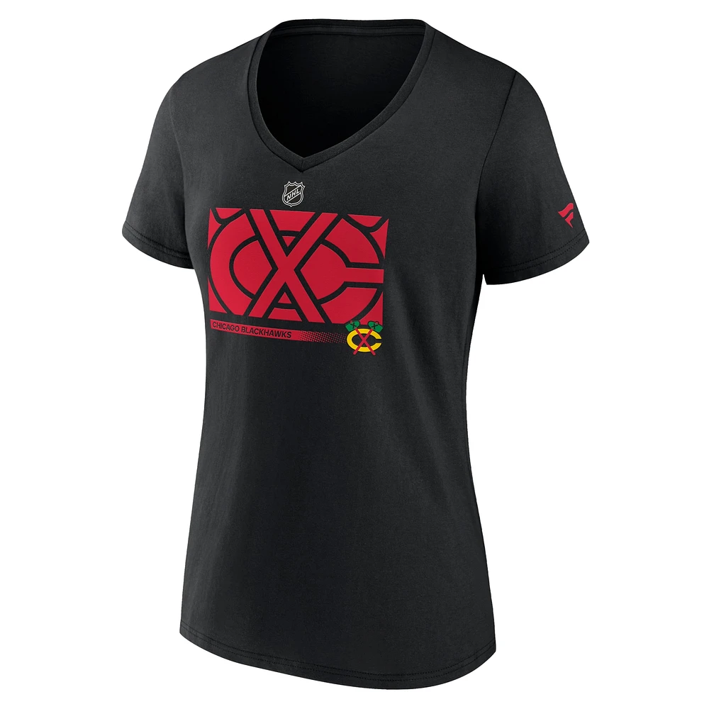 T-shirt noir à col en V avec logo secondaire de la collection Pro Core authentique des Blackhawks Chicago Fanatics pour femmes