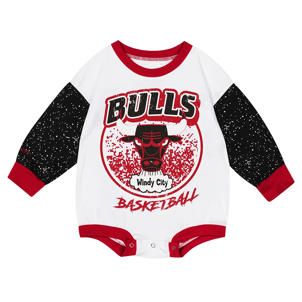 Infant Mitchell & Ness White Chicago Bulls Hardwood Classics Posterboard Oversize Long Sleeve Bodysuit