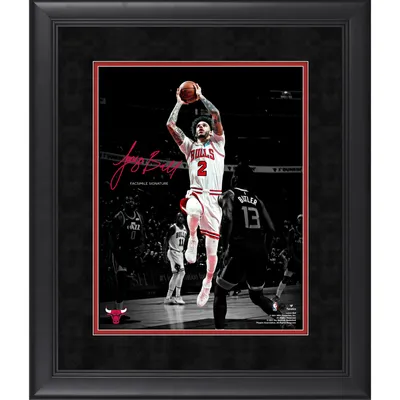 DeMar DeRozan Chicago Bulls Unsigned Red Jersey Shooting Photograph