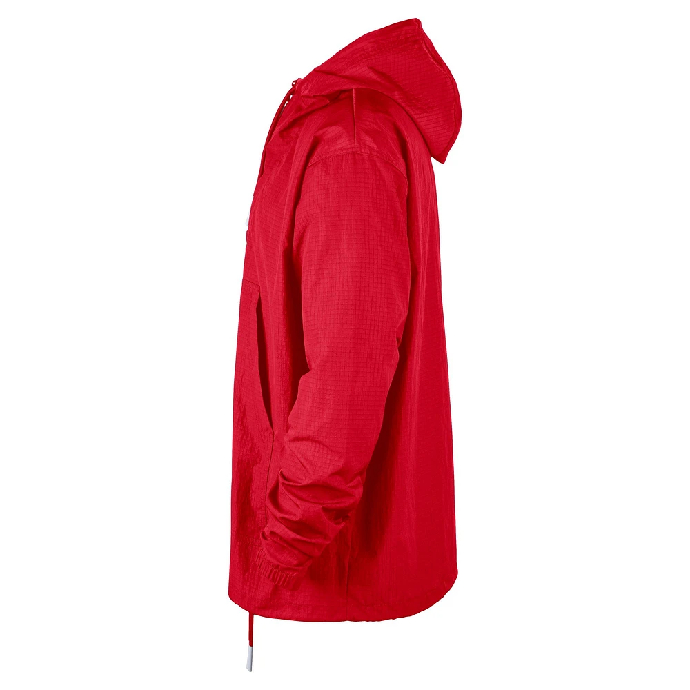 Veste à capuche Nike Red Chicago Bulls Courtside Premium Club Anorak quart de zip pour homme