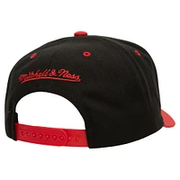 Men's Mitchell & Ness Black Chicago Bulls All In 2.0 Pro Crown Snapback Hat