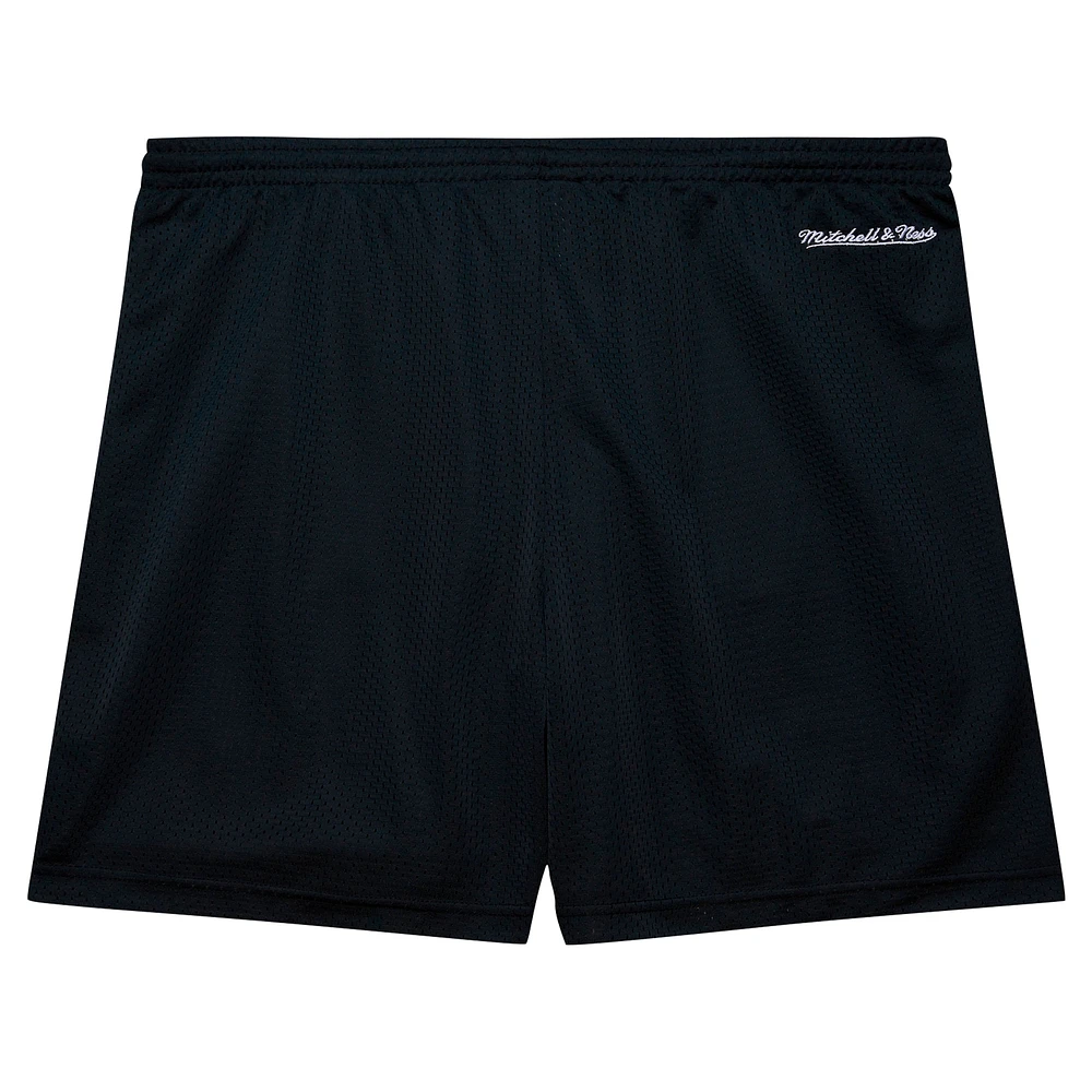 Men's Mitchell & Ness Black Chicago Bulls Hardwood Classics Gameday Mesh Shorts