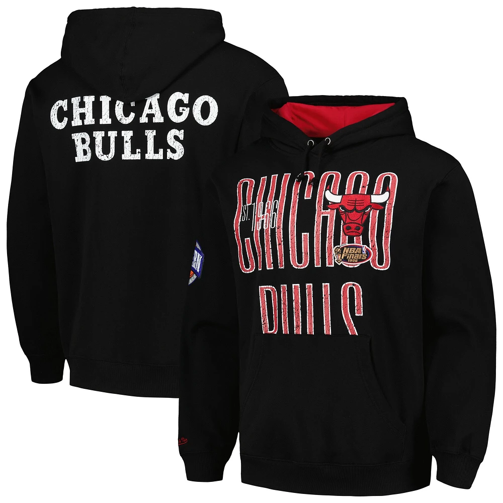 Men's Mitchell & Ness Black Chicago Bulls Hardwood Classics OG 2.0 Pullover Hoodie